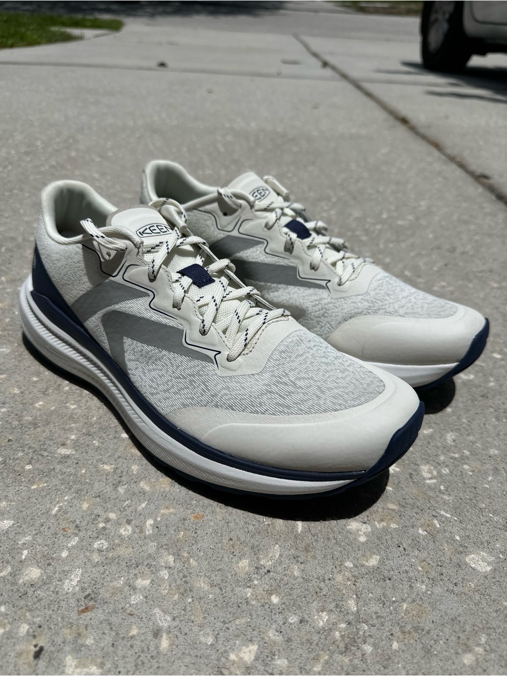 NEW Keen Sneakers Mens 14 Ivory Blue  Lace Up Curve Momentum walking Shoes WK500